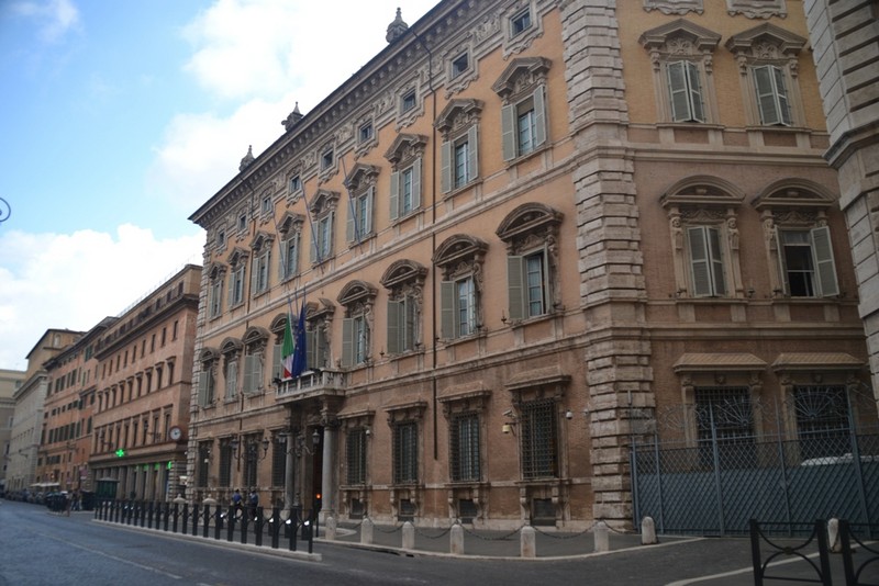 Il rione s. eustachio istanti di bellezza Via dei chiavari roma
