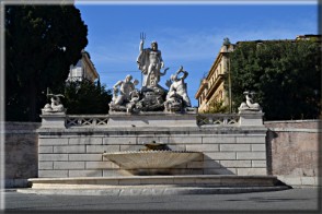 fontane di piazza del Popolo